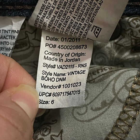 Nine West Women Blue Vintage America Classic Rise Boyfriend Capri Jean size 6/27 - Picture 11 of 11